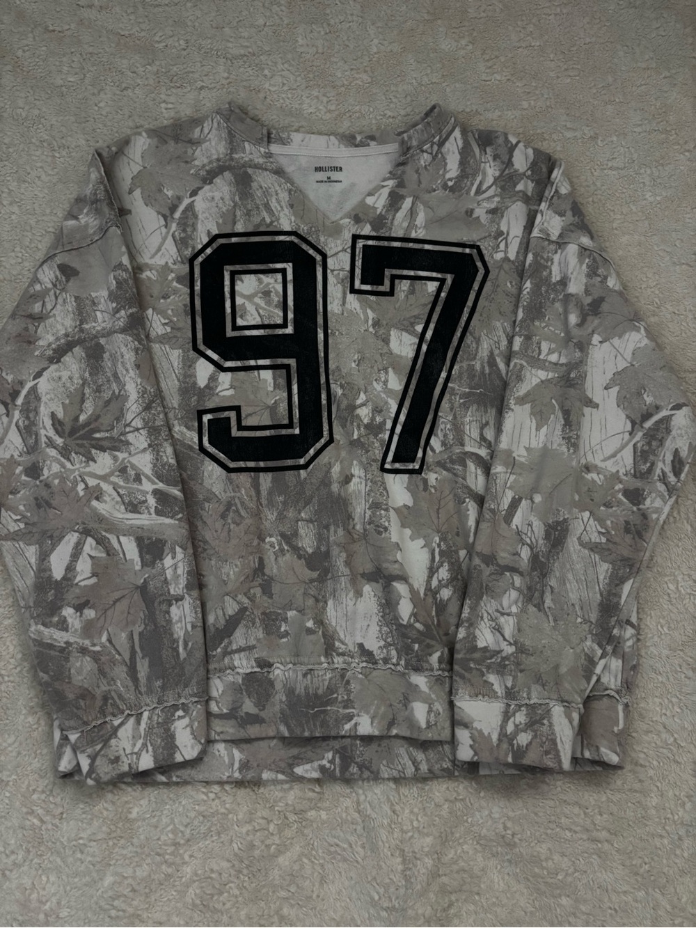 Hollister Men's Crewneck Sweater with Black '97 Graphic - Gray Camo